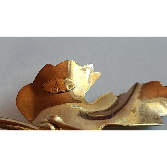 Vintage 12K Gold Filled Signed Karen Lynne Autumn Maple Leaf Designer Brooch Pin - Picture 7 of 10